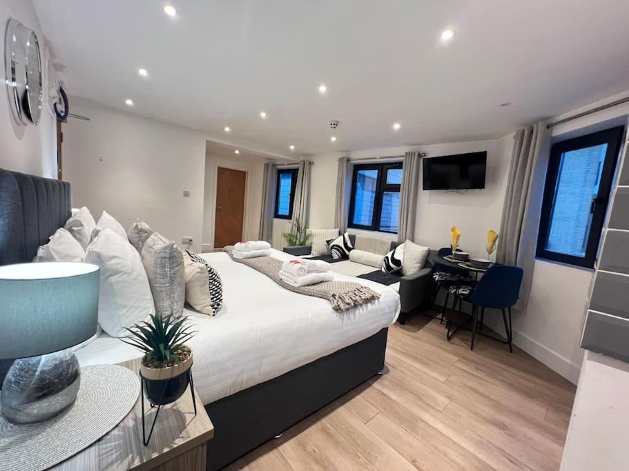 Master Suite In Central Southampton Buitenkant foto